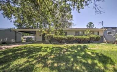 Main picture of 1480 Bluebird Dr