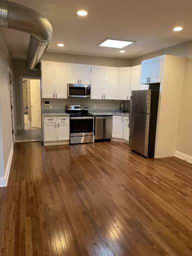 Main picture of 1815 Park Ave