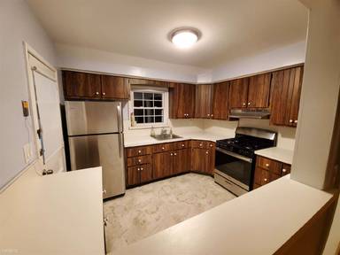 Main picture of 86 Broadway