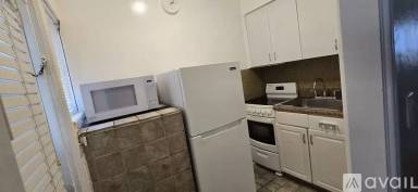 Main picture of 1836 Jackson St