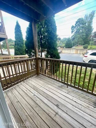 Main picture of 315 Flint Hill Rd