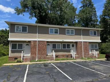 Main picture of 698 W Hamlet St