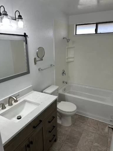 Main picture of 103 Carmel Ct