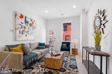 Main picture of 1819 Waterloo St