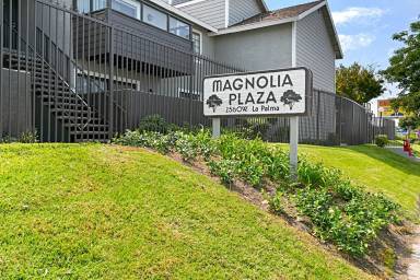Main picture of Magnolia Plaza