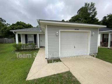 Main picture of 10340 Chinaberry Ct