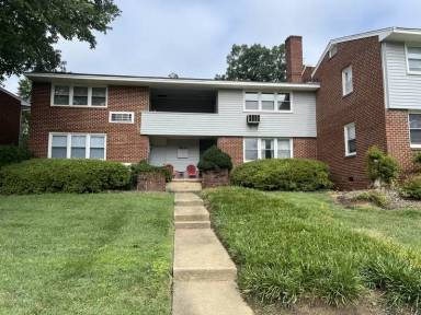 Main picture of 709 Daniels St