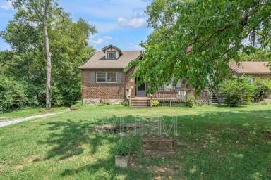 Main picture of 402 Acklen Park Dr