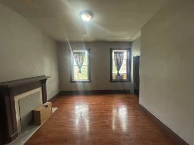 Main picture of 3630 Alberta St