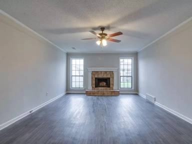 Main picture of 6562 Lake Valley Dr