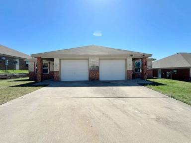 Main picture of 1412 Cinch Dr