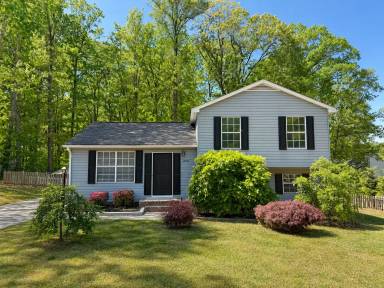 Main picture of 10910 Chesterwood Dr