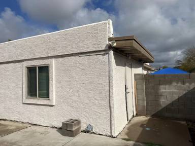 Main picture of 525 E Peppertree Ave