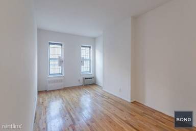 Main picture of 1558 2nd Ave