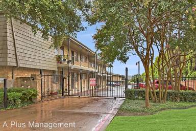Main picture of 7700 Meadow Rd