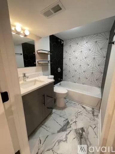 Main picture of 3623 W Shakespeare Ave