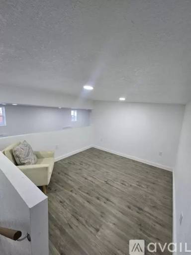Main picture of 209 Mann Ave