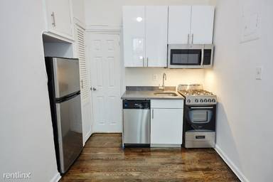 Main picture of 284 East 10th St