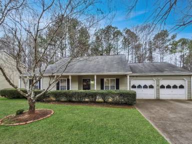 Main picture of 625 Bluff Dr