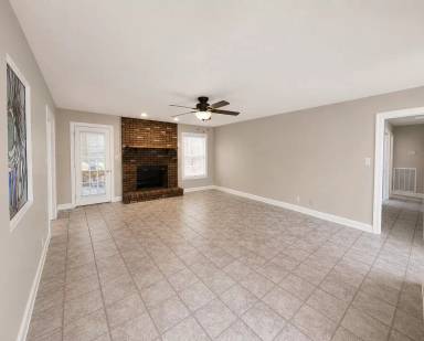 Main picture of 538 Brentwood Cir