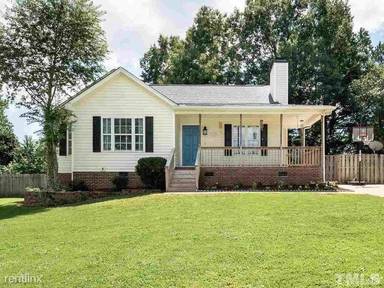 Main picture of 702 Stinson Ave