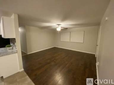 Main picture of 913 Gael Dr