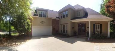 Main picture of 212 North Cir