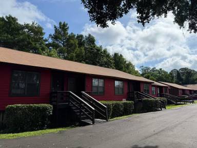 Main picture of 1801 Fairlane Rd