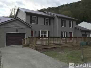 Main picture of 131 Richmond Hill Est