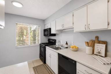 Main picture of 6909 Indian River Dr