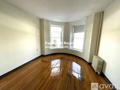 Main picture of 1124 Commonwealth Ave