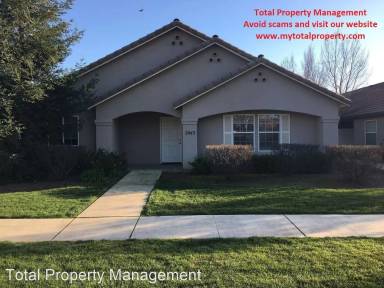 Main picture of 2045 Bella Oaks Dr