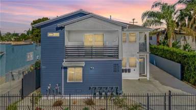 Main picture of 10820 Long Beach Blvd