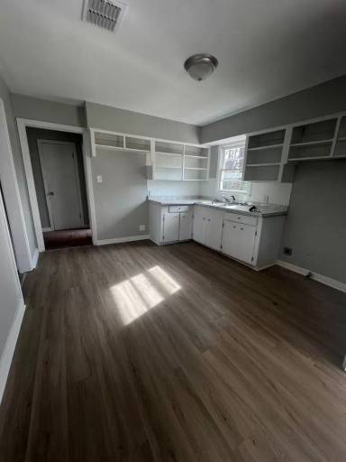 Main picture of 3204 McGregor St
