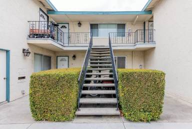 Main picture of 776 Deland Ave