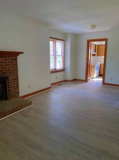 Main picture of 528 Brent Rd