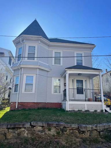 Main picture of 1 Summit St