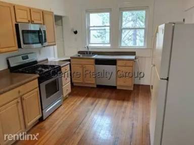Main picture of 22 Claflin Pl