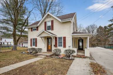 Main picture of 430 N Linden St