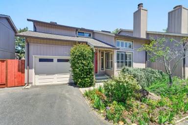 Main picture of 755 7th Ave