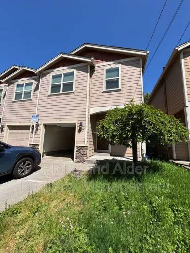 Main picture of 345 Norway St NE