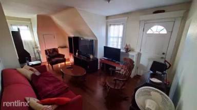 Main picture of 30 Linden Ave