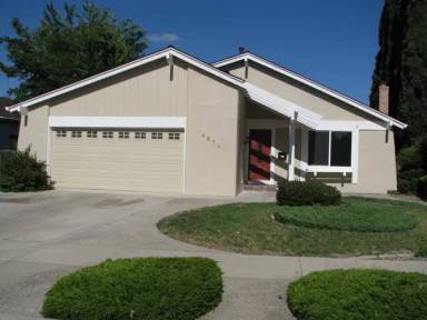 Main picture of 4670 Holycon Cir