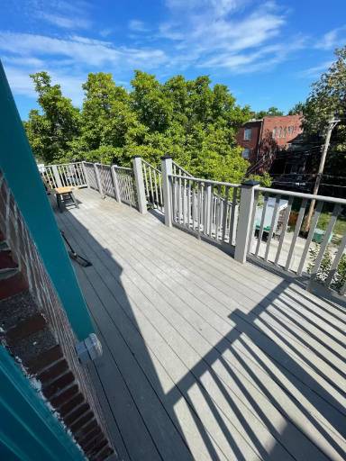 Main picture of 6011 Kingsbury Ave