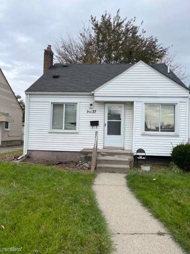 Main picture of 14637 Ego Ave