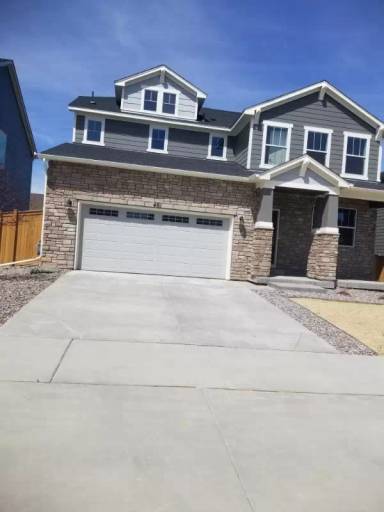 Main picture of 450 S Nucla St