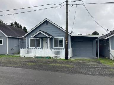 Main picture of 40 Fern St