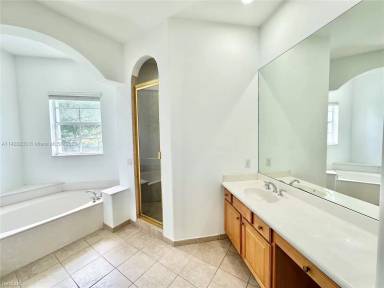 Main picture of Doral Isles Mediterranea
