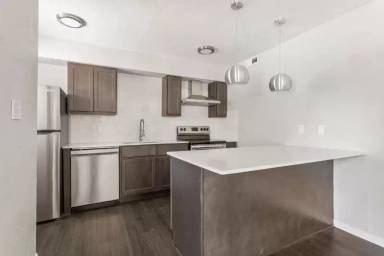 Main picture of 2810 Dorchester Dr