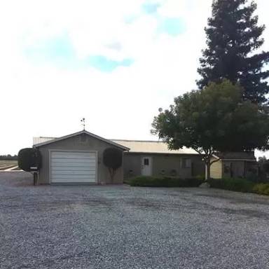 Main picture of 10403 S Pedersen Ave